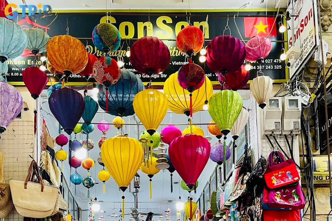  Son Son Handicrafts is a top spot for handcrafted Vietnamese lanterns, known for quality, customization, and a blend of tradition with modern design