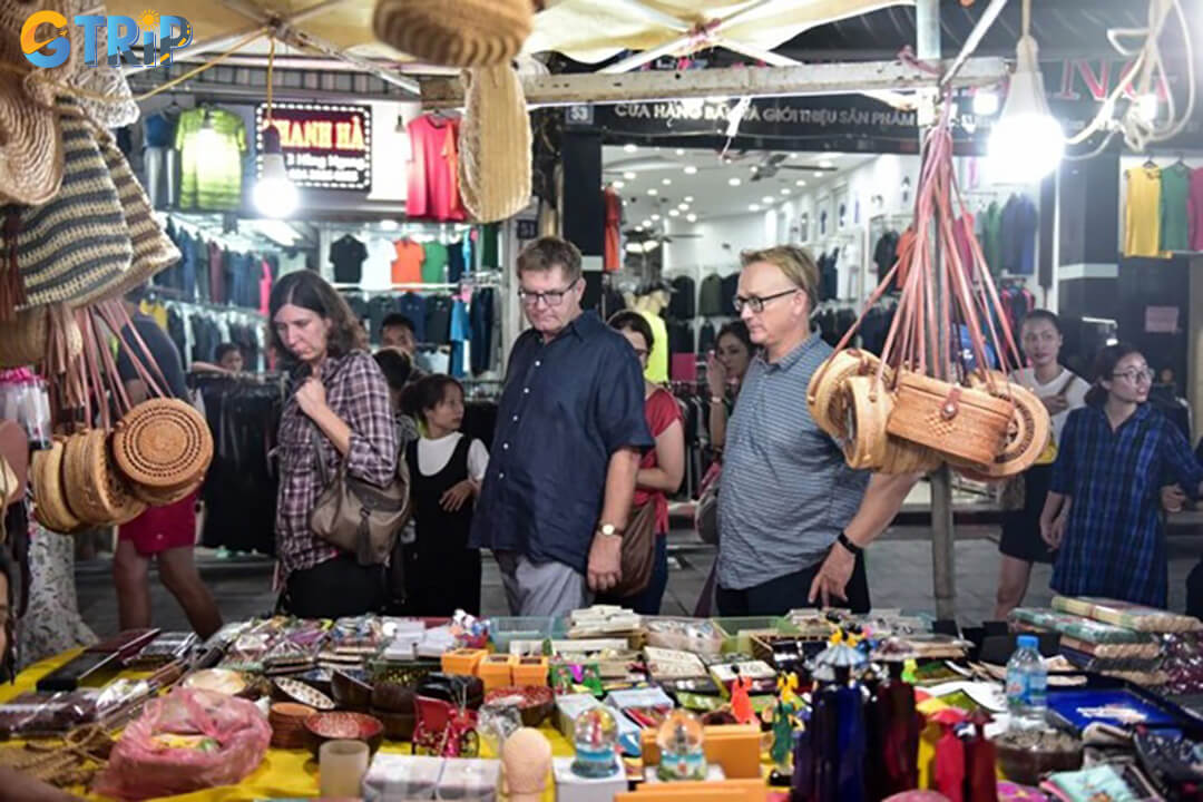 Take a moment to pause and feel the energy, the lights, sounds, and aromas of Hanh Thong Tay Market at night create an unforgettable, vibrant symphony of Saigon life