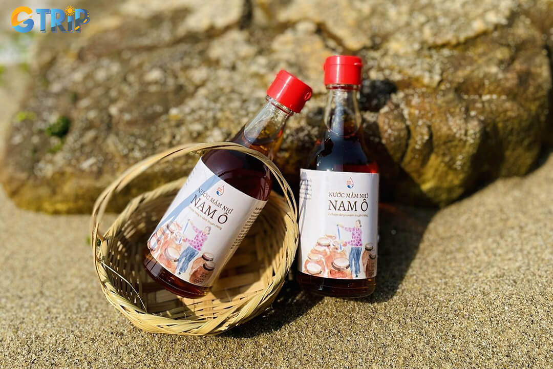 Take a taste of Nam O home with you by choosing local specialties like premium mam nhi, bold mam nem, or savory mam ruoc