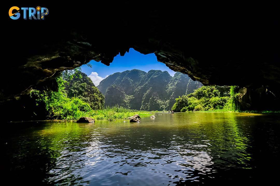 Tam Coc Cave