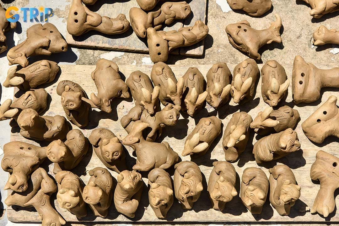 Thanh Ha pottery includes more than 40 types of products