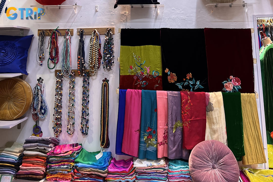 Thao Silk has built a reputation for reliability and consistent quality
