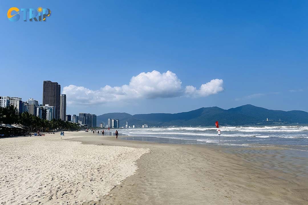 The best time to visit Man Thai Beach is from April to August