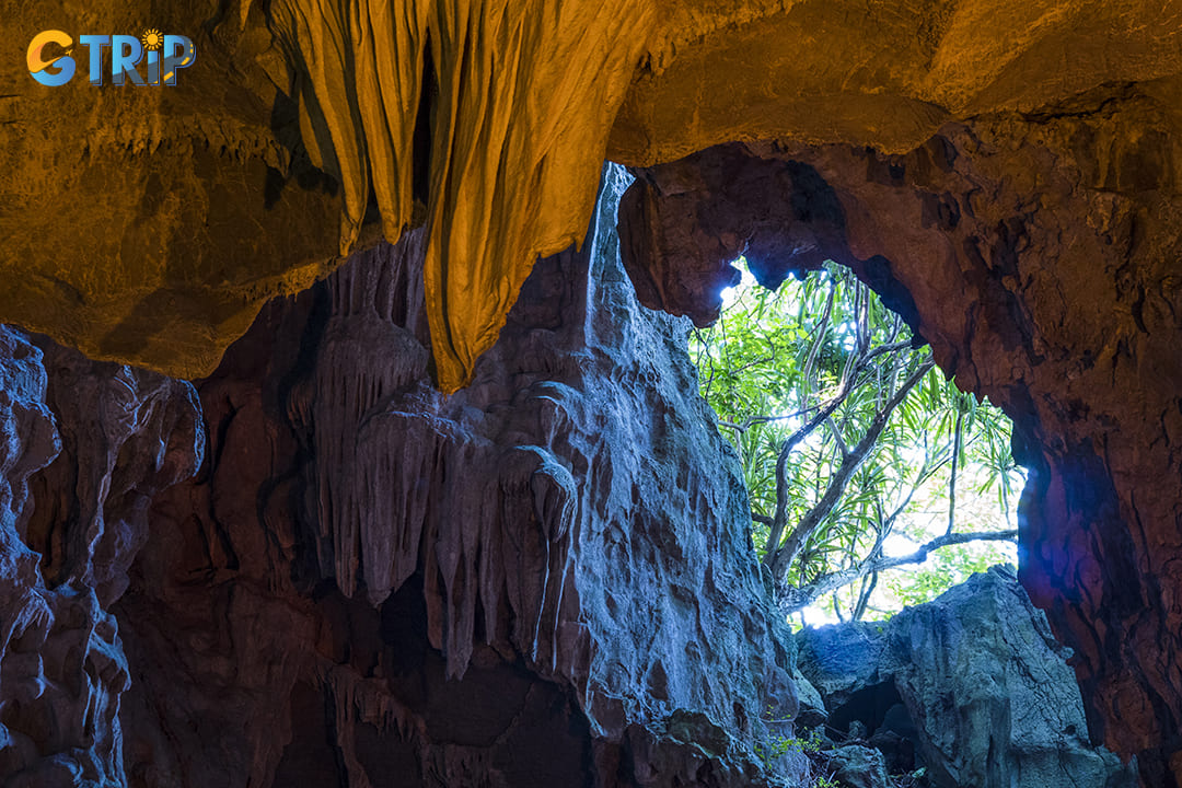 The best time to visit Virgin Cave is from October to April