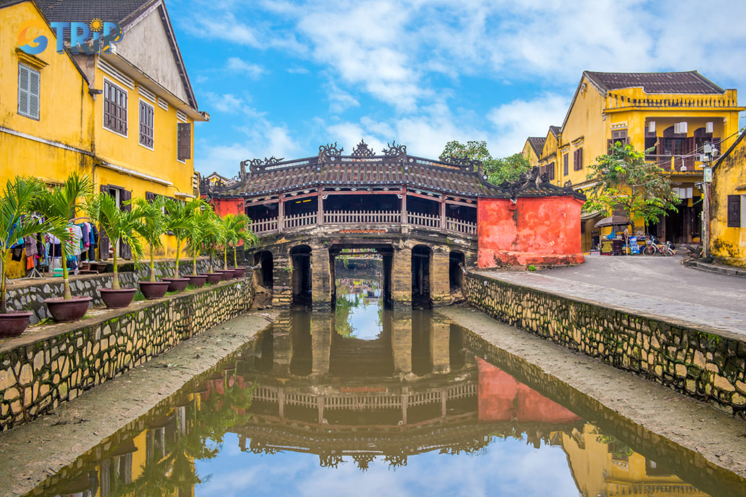 The bridge's existence is a testament to the Japanese community's influence and harmony with local Vietnamese customs