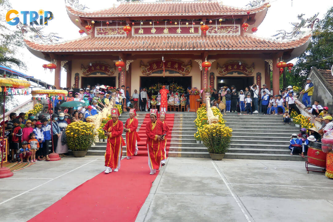The celebration is held from the 16th to the 19th day of the first lunar month