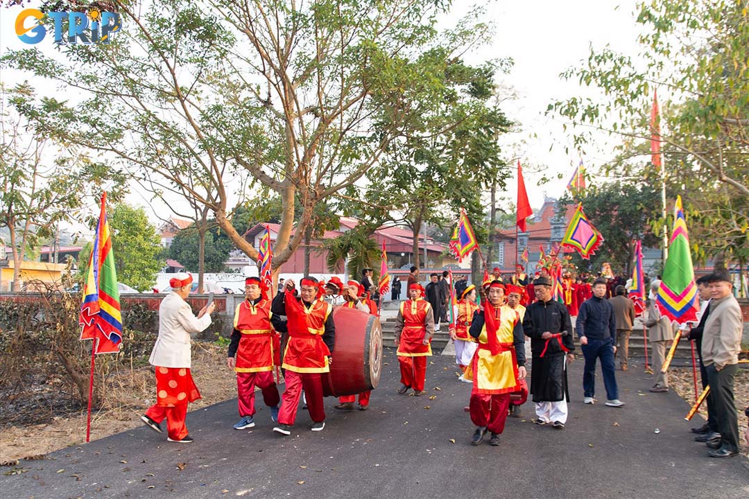 The festival opens with solemn worship and vibrant processions, honoring the goddess through rituals, offerings, and traditional performances