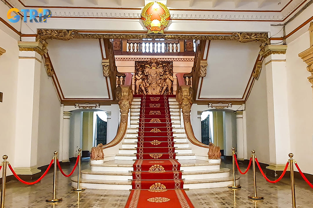 The hall continues to impress with a harmonious blend of functionality and opulence