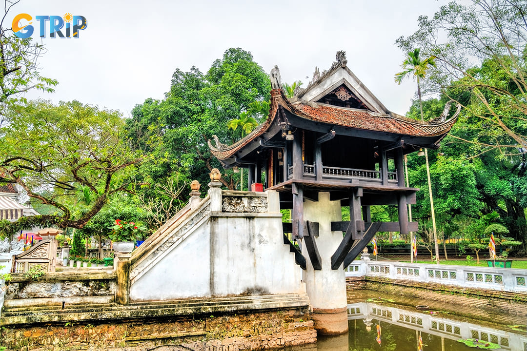 The iconic One Pillar Pagoda stands approximately 900 meters from the B-52 Victory Museum