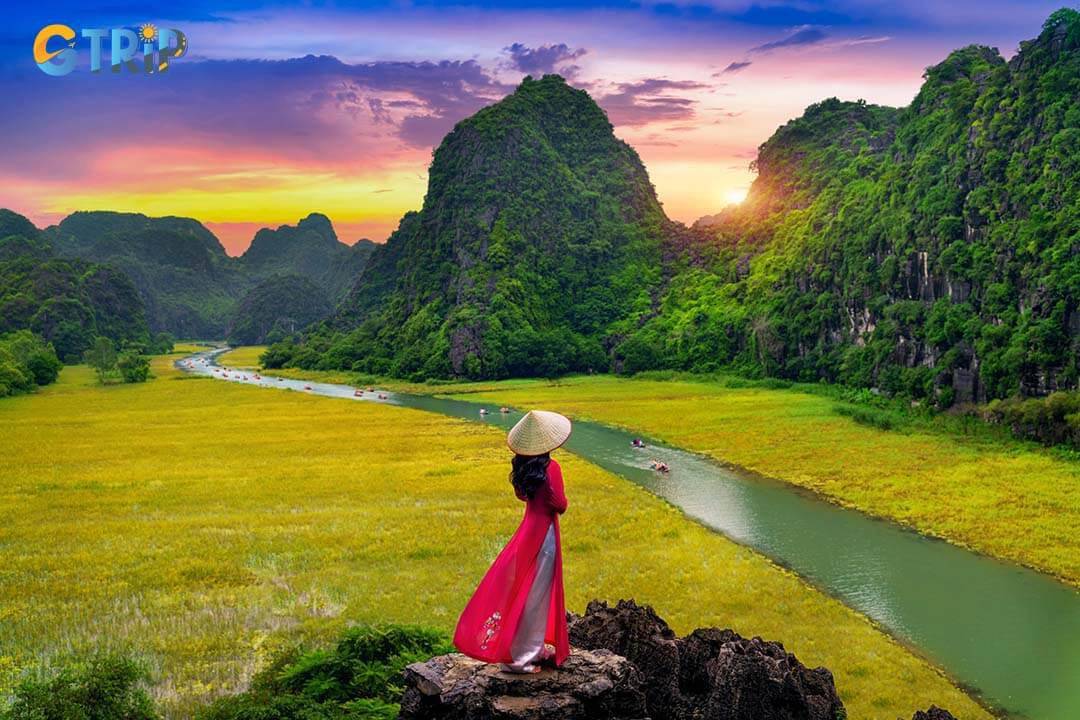 The ideal time to visit Ninh Binh for a day trip is from May to July