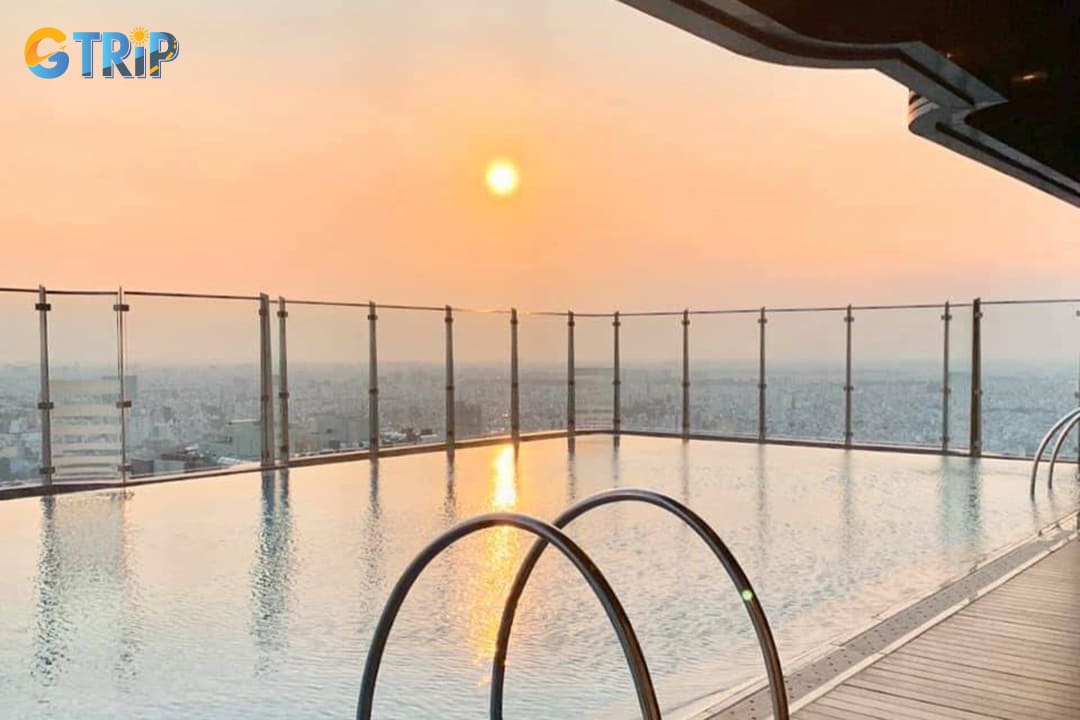 The Infinity Swimming Pool at Landmark 81 offers an exceptional experience with breathtaking views and luxurious amenities