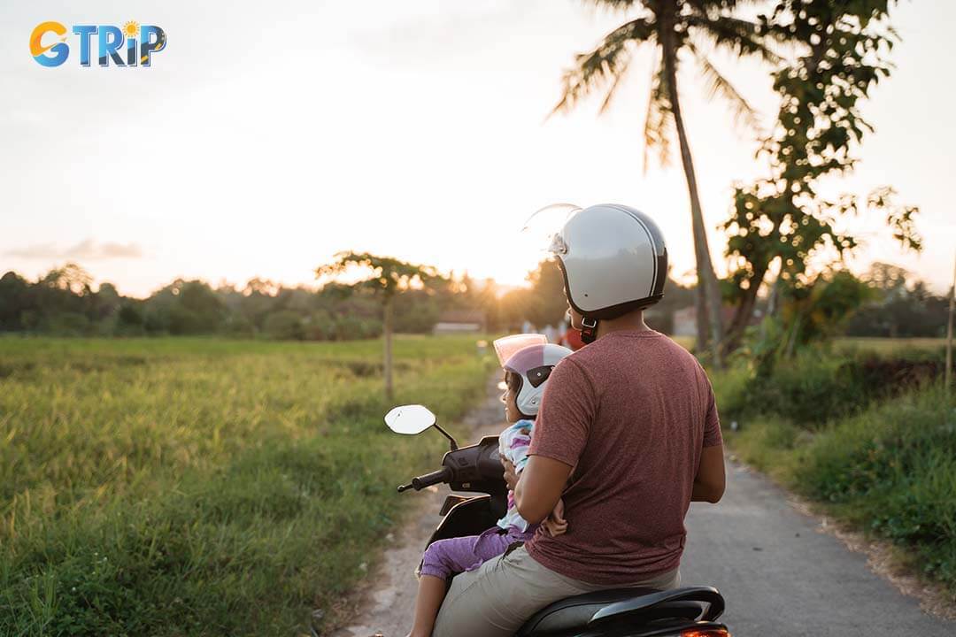 The journey from Ninh Binh to Ha Long Bay offers travelers the chance to explore cultural landmarks, natural wonders, and unique local experiences