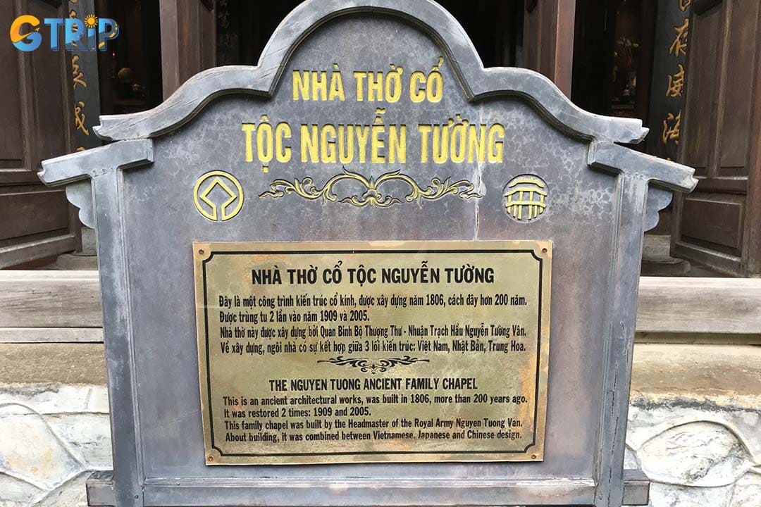 The Nguyen Tuong Family Chapel provides a peaceful glimpse into the preserved history and profound ancestor worship culture of Vietnam
