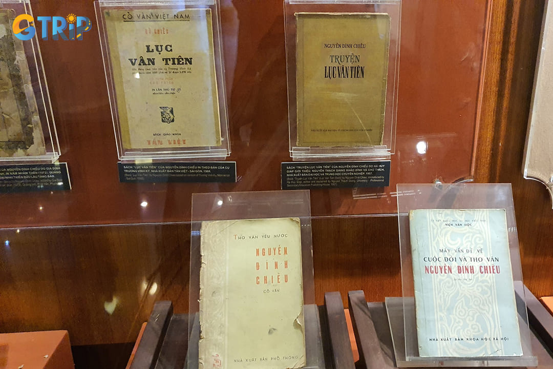 The opening exhibition featured items that had never before been displayed publicly