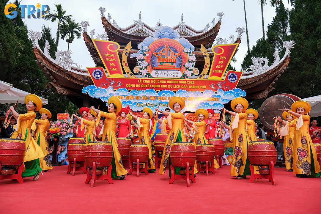 The Perfume Pagoda Festival offers a spiritual spring journey of boat rides, mountain hikes, sacred rituals, and rich cultural experiences