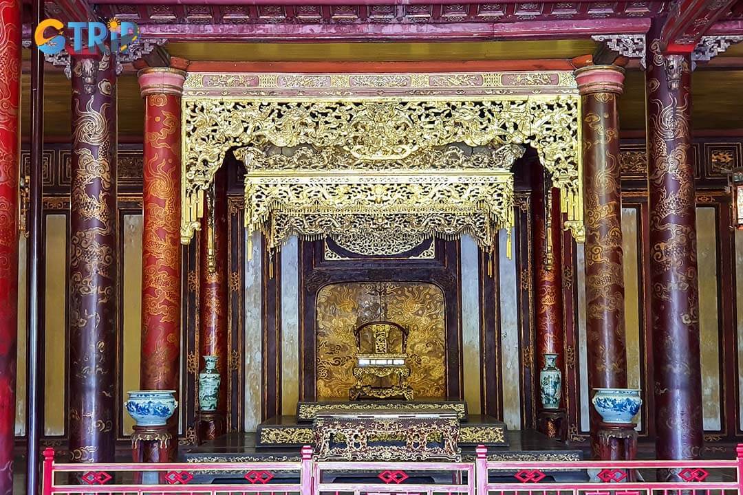 The raised imperial throne, adorned with dragon motifs, commands respect as the hall’s focal point and a symbol of decisions that shaped Vietnam’s history