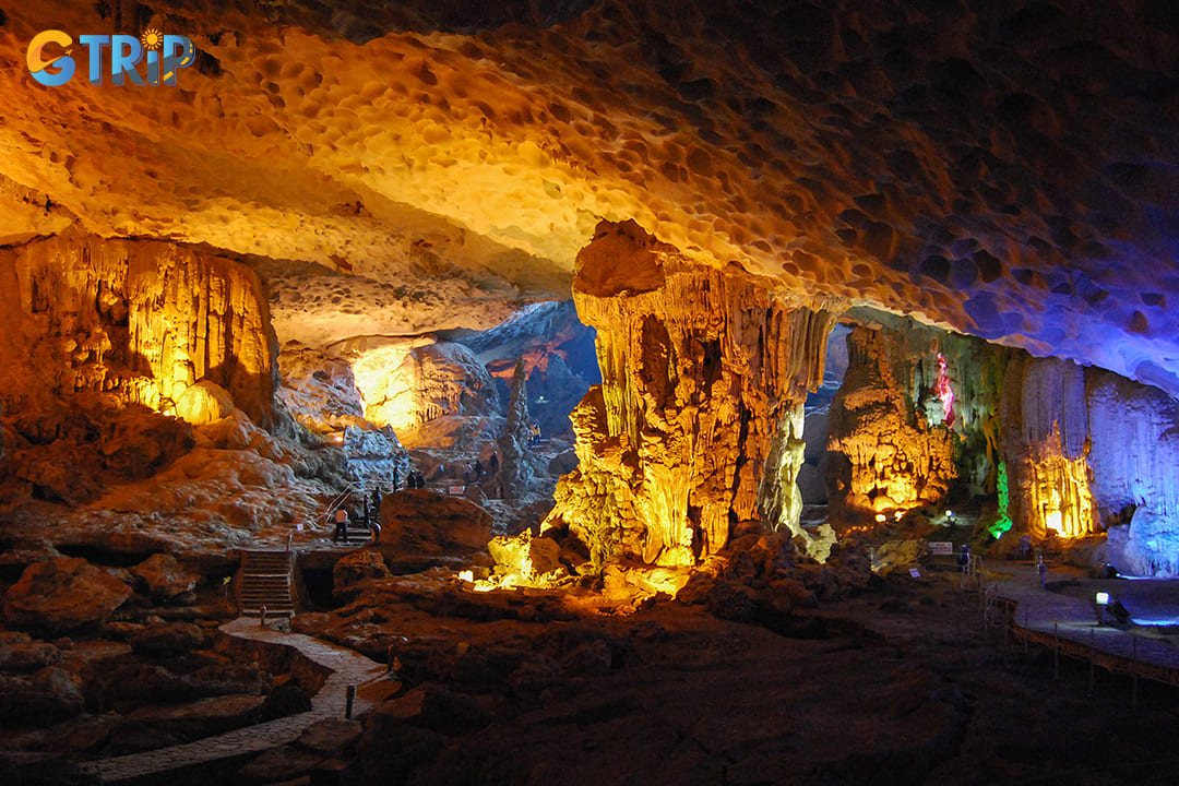 The structure of Sung Sot Cave further enhances its reputation as a must-visit destination