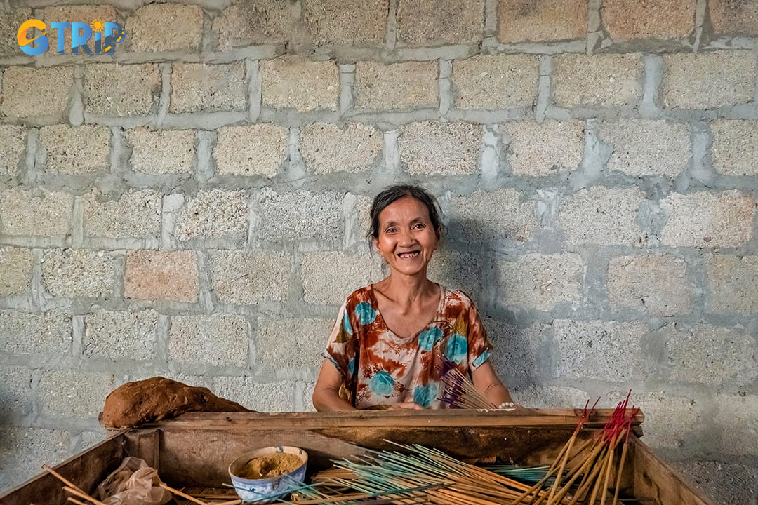 The traditional incense-making process in Thuy Xuan is an integral part of Hue’s rich cultural heritage