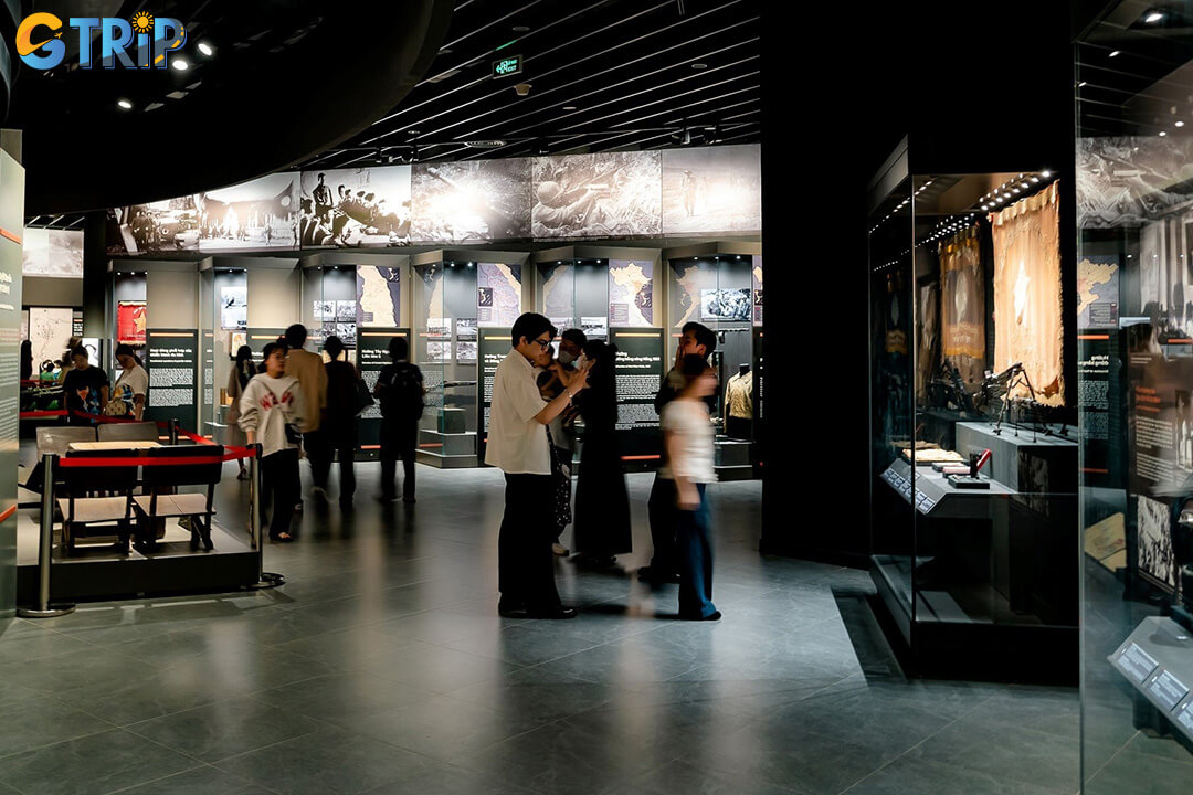 The Vietnam Military History Museum showcases the nation’s military legacy with iconic artifacts and the Victory Tower across a vast, immersive space