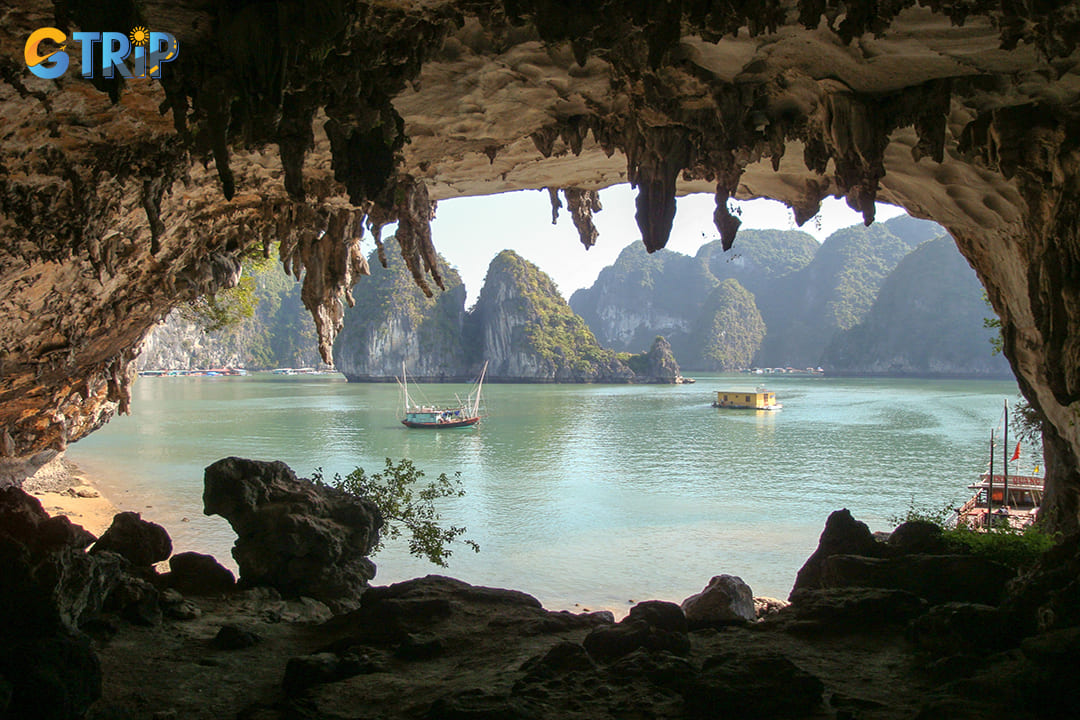 The view of Ha Long Bay seen from Bo Nau Cave’s entrance