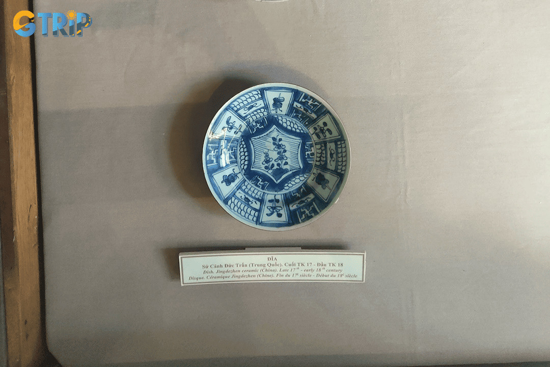 The museum is easily accessible from Da Nang Airport via a scenic 40-45 minute drive to Hoi An’s Ancient Town, followed by a short walk through the pedestrian streets