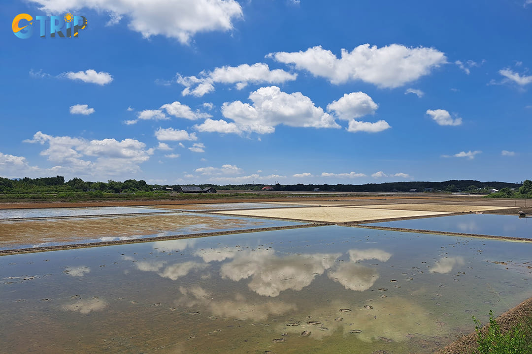 Thieng Lieng Island is suitable for a 2-day trip