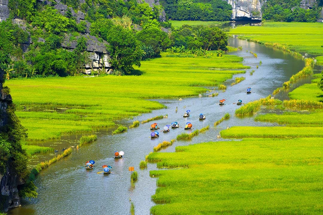 Experience Ninh Binh In 4 Days: Itinerary, Attractions & Tips