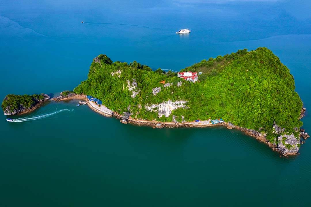 Soi Sim Island: History, Activities, Travel Tips & Nearby Attractions In Ha Long Bay