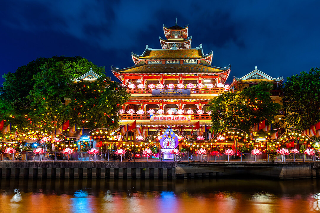 Phap Hoa Pagoda: A Serene Mahayana Buddhist Temple in Former District 3