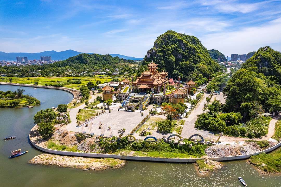 Quan The Am Pagoda in Da Nang: A Complete Travel Guide