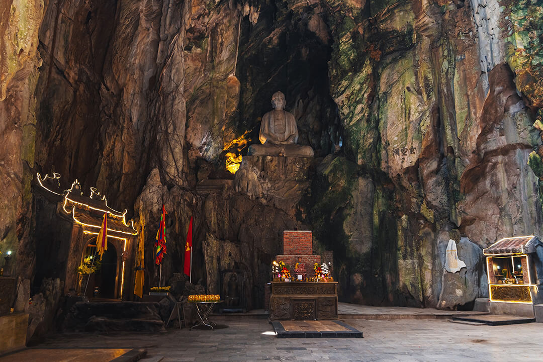 Huyen Khong Cave: Travel Guide, Things to Do & How to Get There