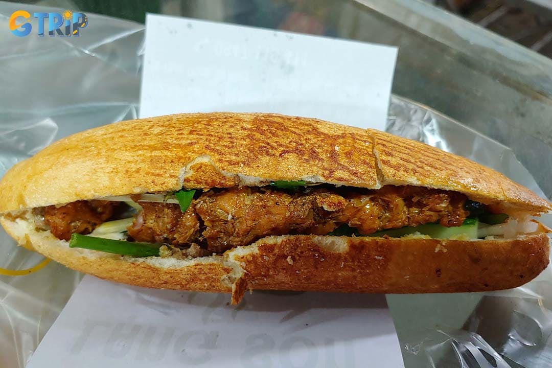 Tiem Banh Mi Nuong Lang Son specializes in charcoal-grilled pork banh mi