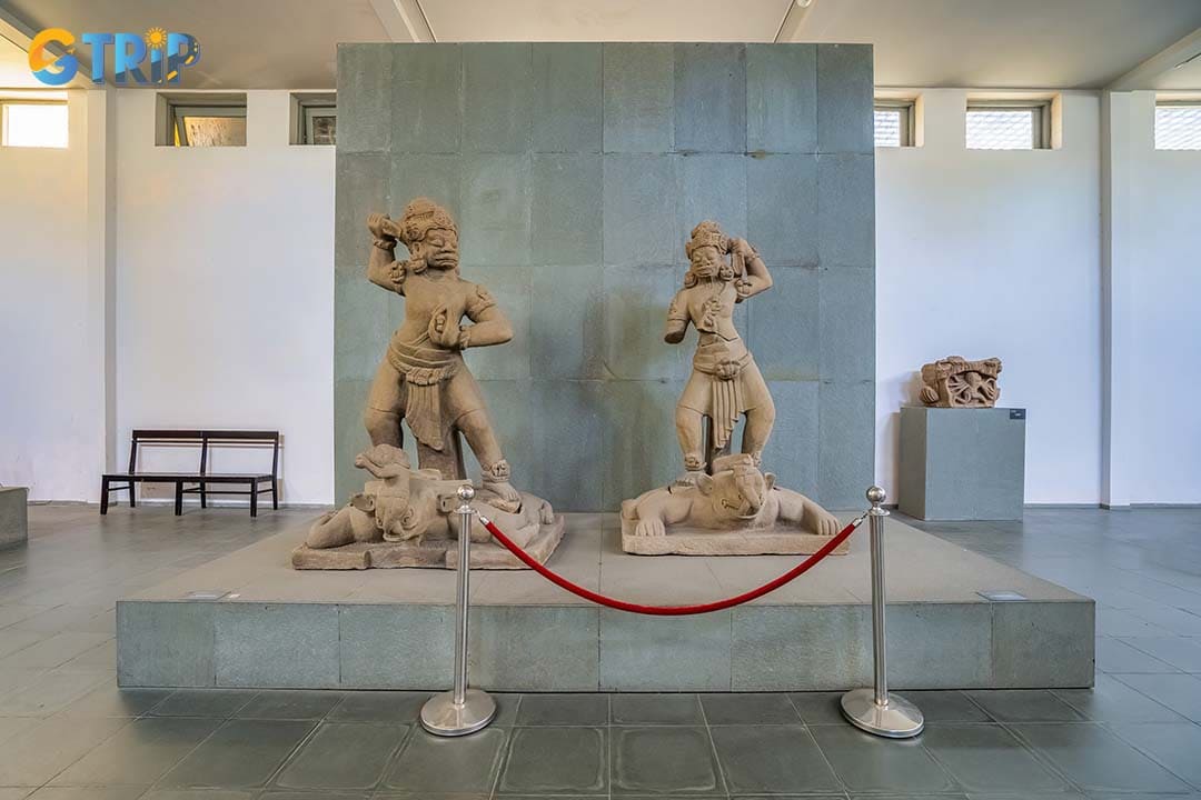 To deepen your experience, join a guided tour or use the audio guide to gain valuable insight into the artworks, their symbolism, and the history