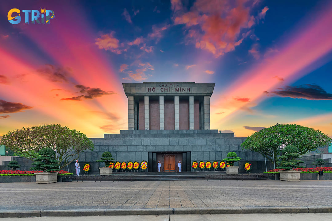 To make your visit to Ba Dinh Square meaningful and smooth, a bit of planning goes a long way