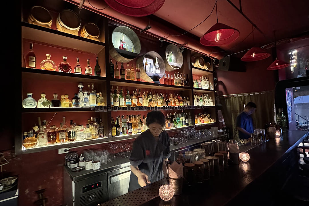Top 10+ Bars in Hanoi: Where to Drink & Enjoy the Nightlife