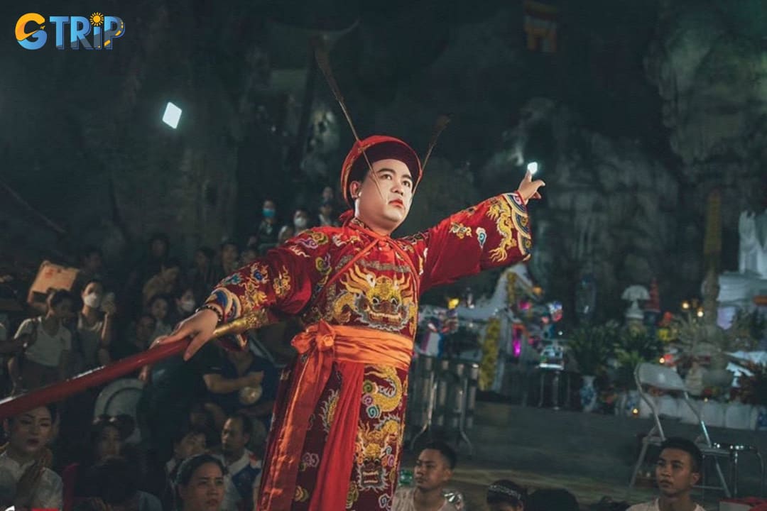 Trance mediumship is a significant practice in the Vietnamese Mother Goddess Worship tradition