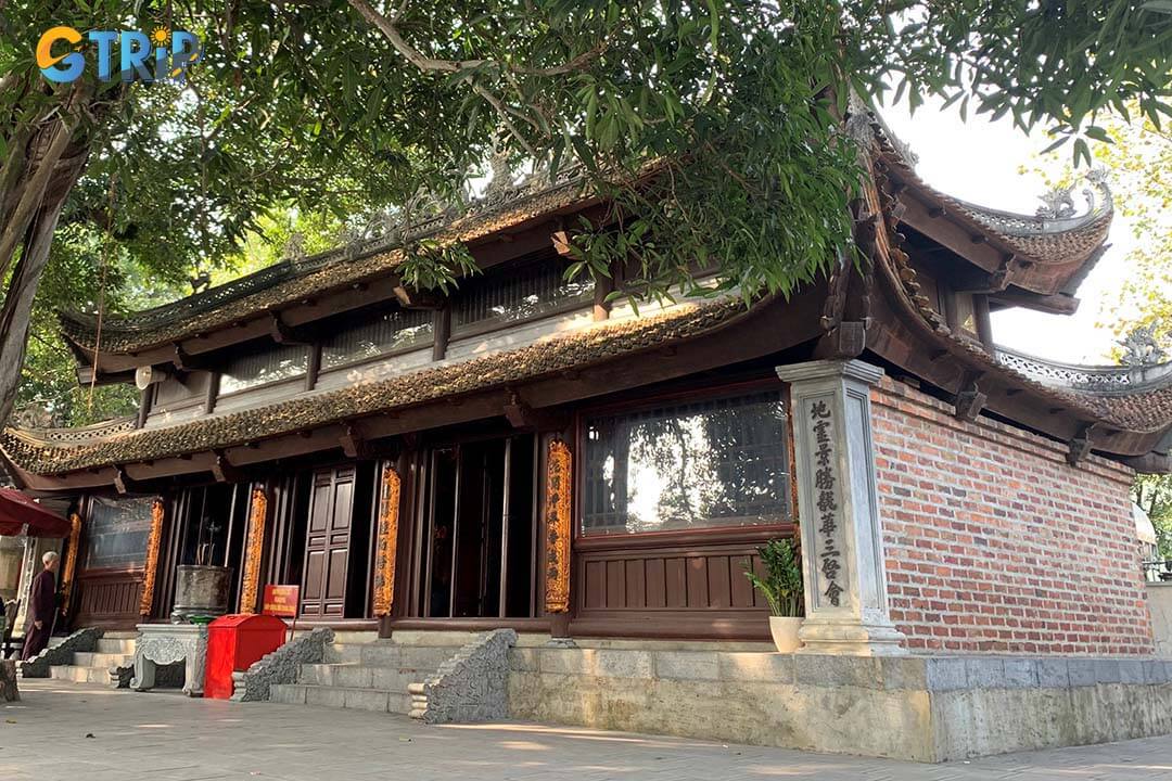 Trung Temple in Cua Ong Temple