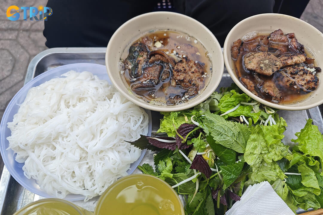 Tuyet Bun Cha 34 delivers classic Hanoi flavors with smoky grilled pork, well-balanced dipping sauce, and generous portions in a simple, no-frills setting focused on tradition