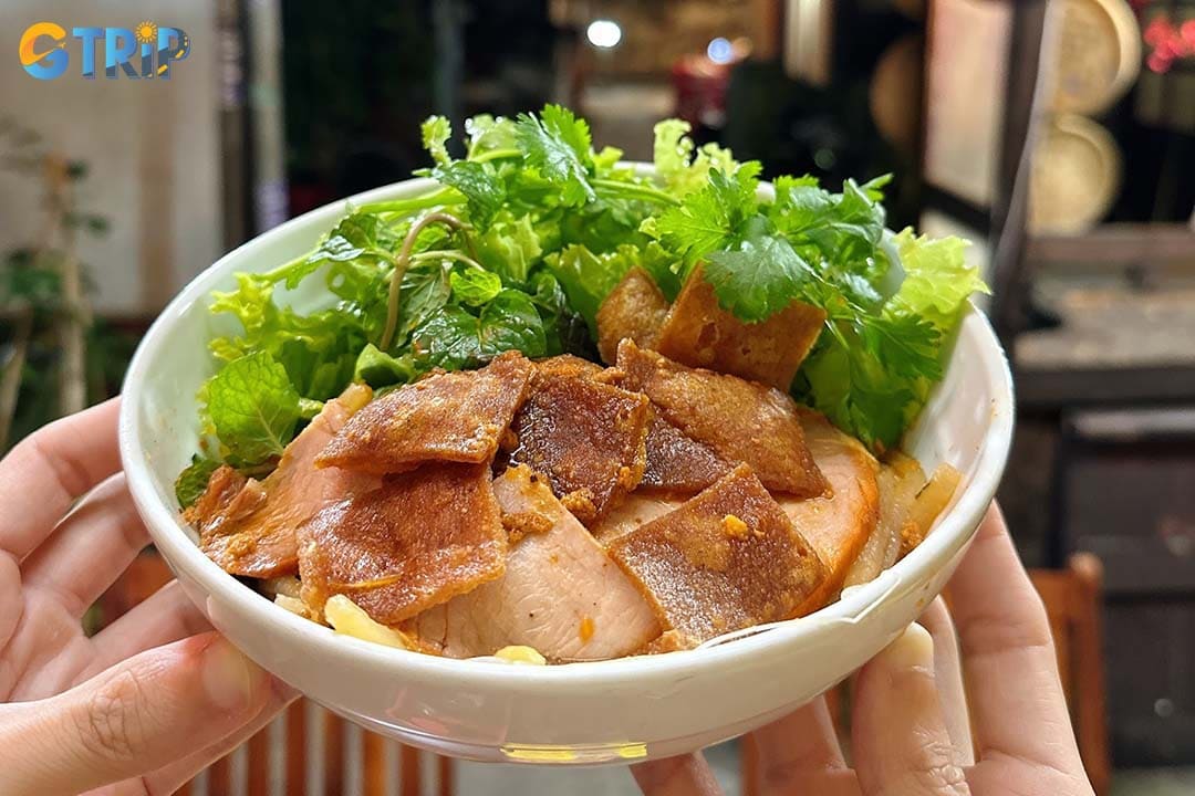 Ty Ty Quan is famous for its straightforward, delicious, and incredibly affordable cao lau