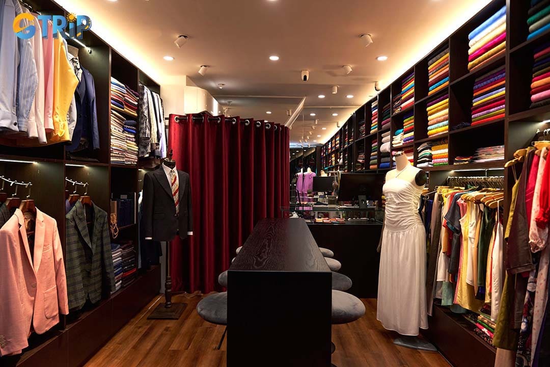 Viet Thanh Silk Tailor specializes in crafting elegant custom garments from high-quality Vietnamese silk, making it the ideal choice for a luxurious suit, shirt, or ao dai