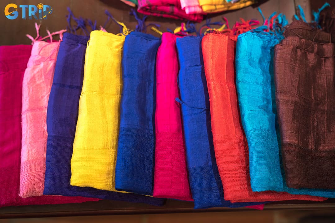 Vietnamese silk from Hanoi, prized for its vibrant colors and fine craftsmanship, makes a luxurious yet lightweight souvenir rooted in centuries of tradition