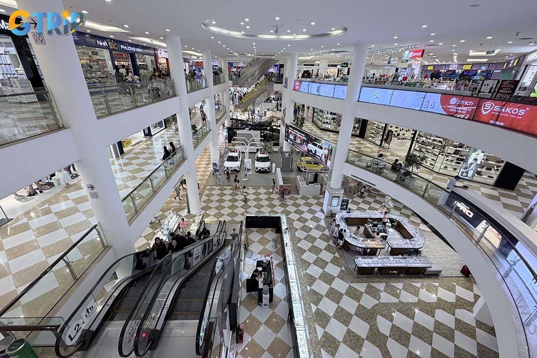 Vincom Plaza Ngo Quyen offers one of the most polished shopping experiences in Da Nang