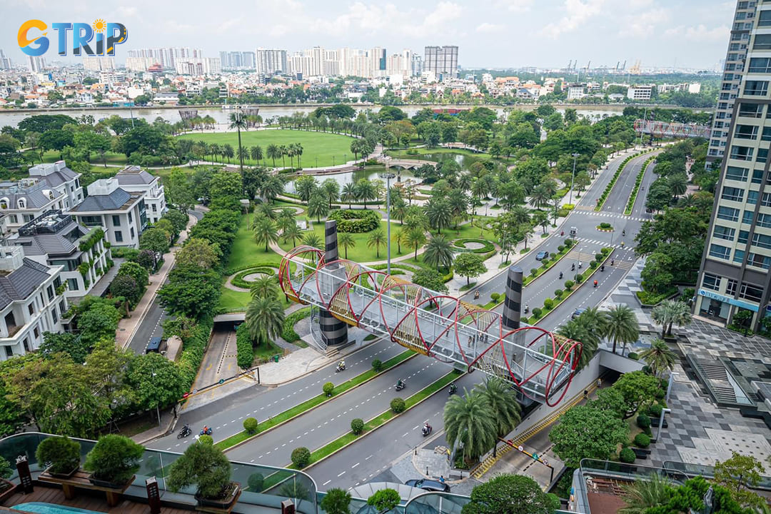 Vinhomes Central Park is a sprawling 14-hectare riverside park that offers a tranquil retreat from the city's hustle
