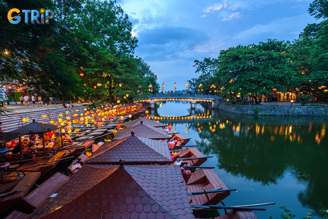 Visit Ninh Binh on Mid-Autumn Festival day to celebrate and enjoy the atmosphere