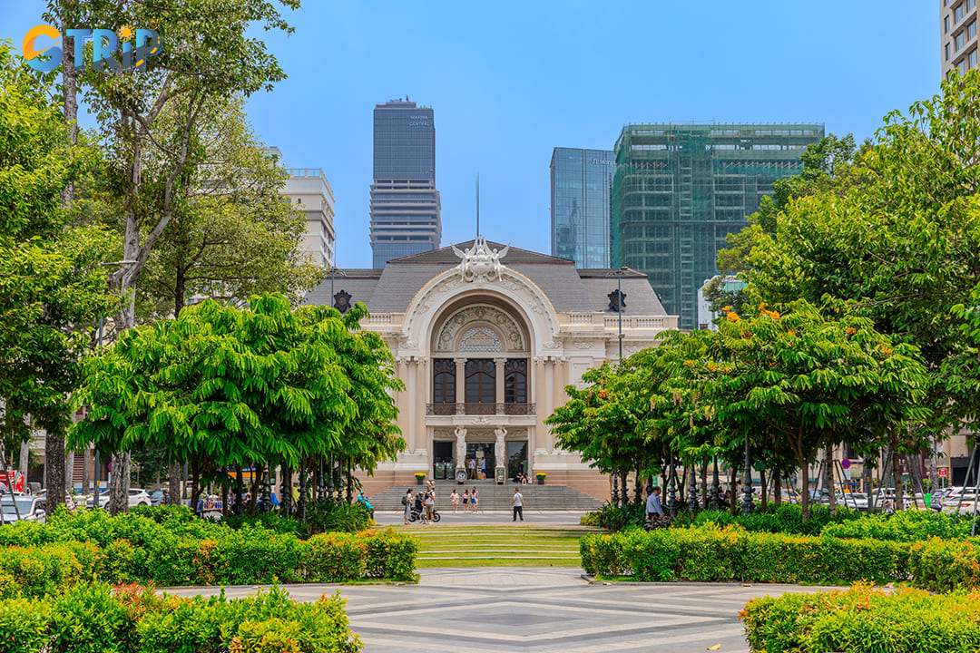 Visiting the Ho Chi Minh City Opera House is an unforgettable sightseeing experience