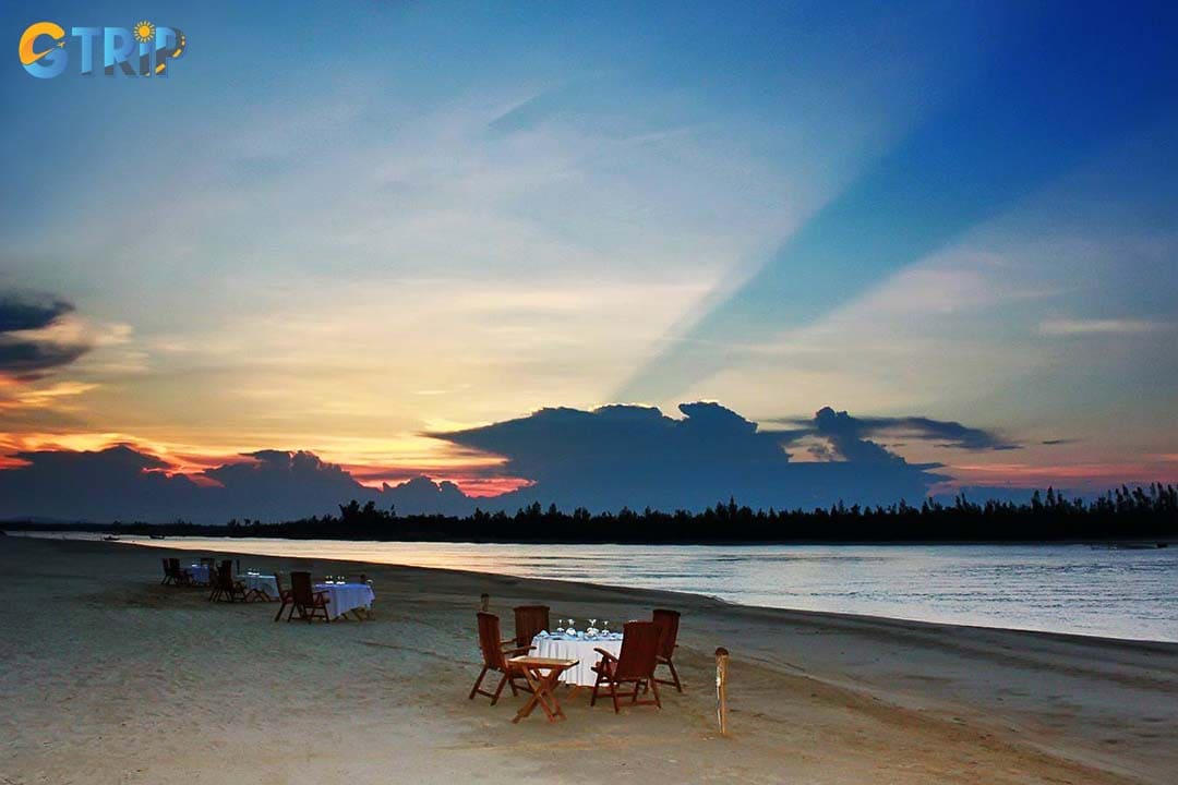 Watching sunrise and sunset are among the most peaceful moments on Tam Hai Island