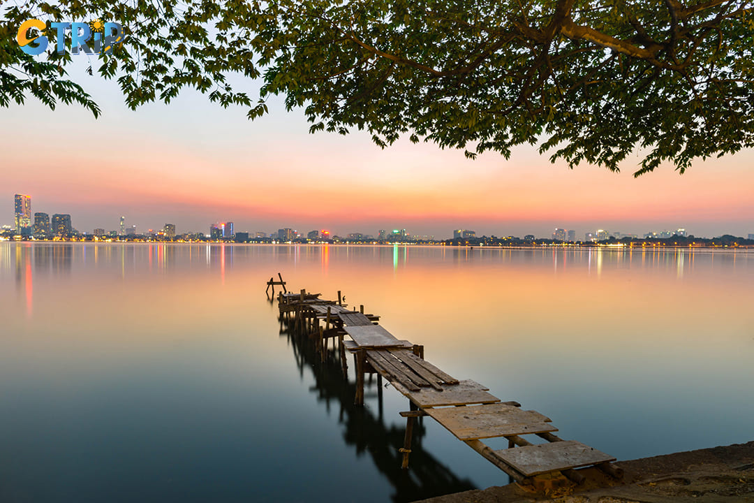 West Lake (Ho Tay) itself deserves dedicated exploration beyond just visiting its water park