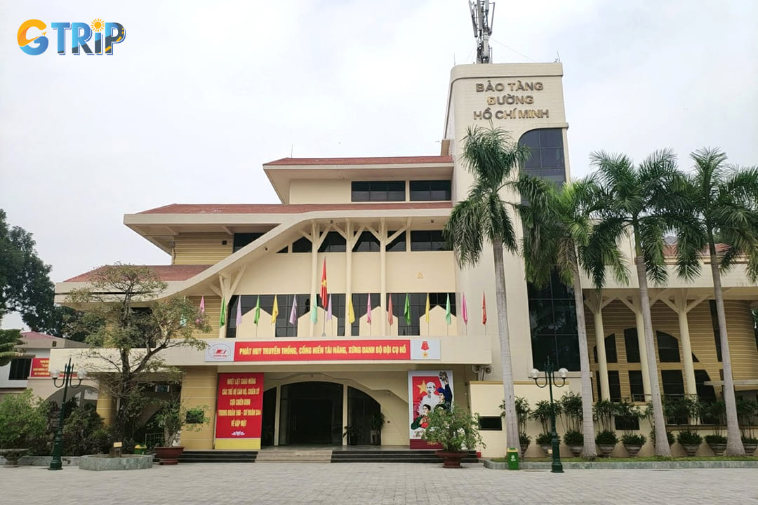 When visiting the Ho Chi Minh Trail Museum, proper attire is both a sign of respect and a practical necessity