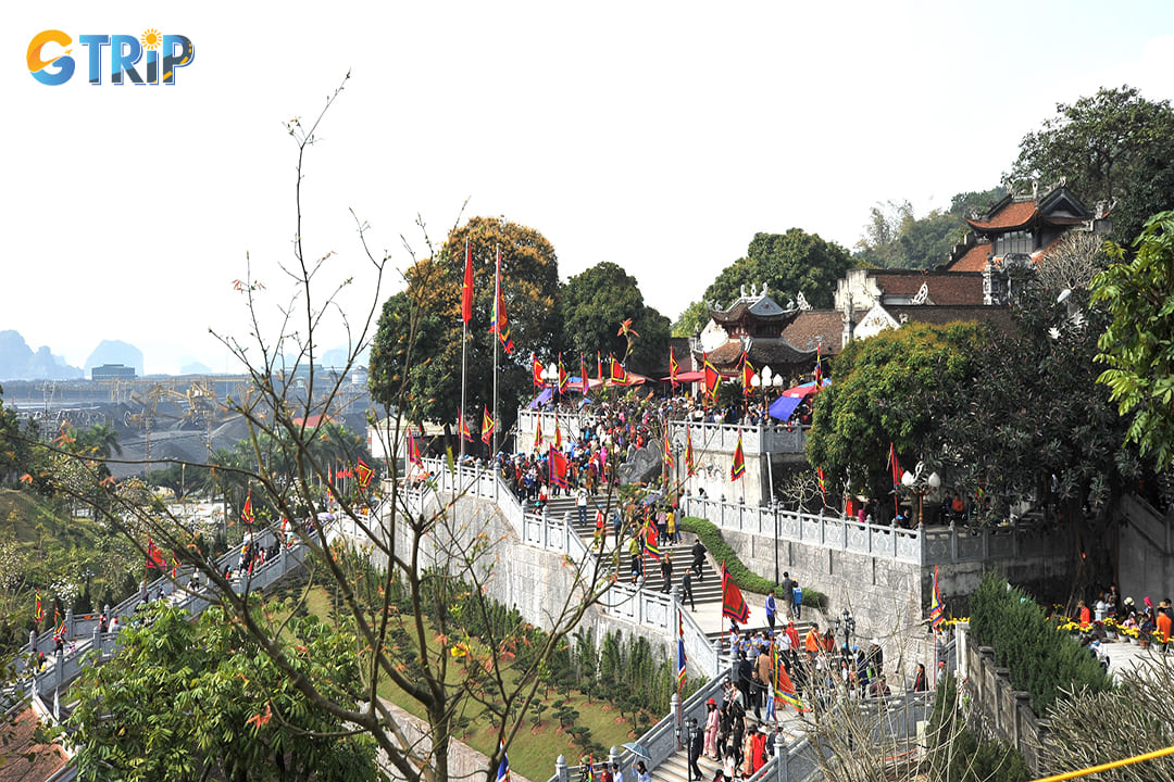 Yen Tu in festival season is a recommended time to experience culture