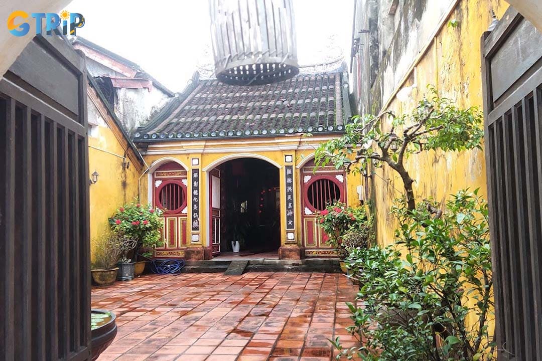 You should discover the meaning of the “Five Elements” altar at Hy Hoa Temple